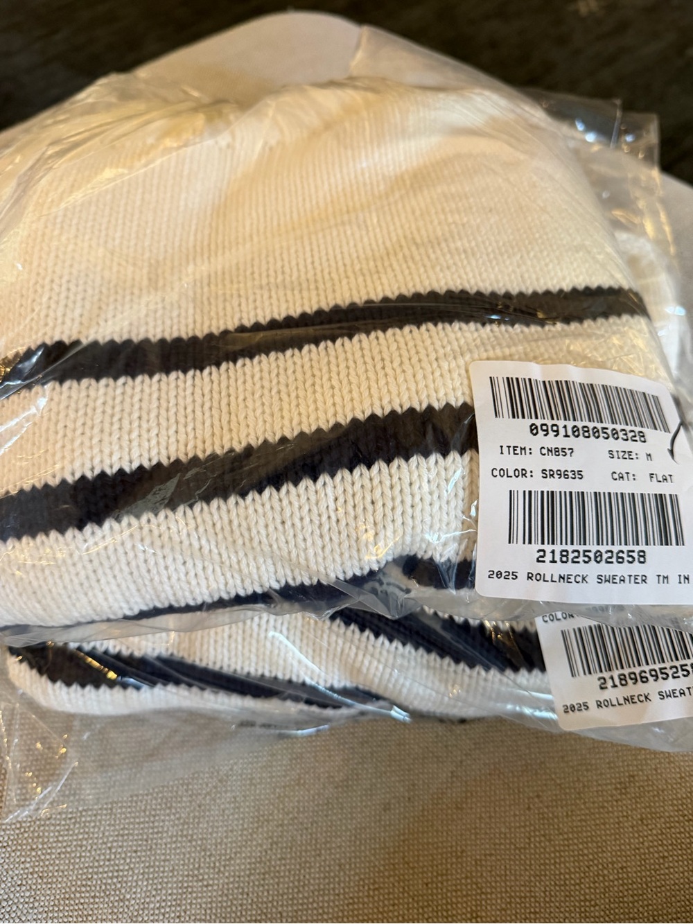 J CREW M 2025 Rollneck™ sweater in stripe CN857 - Picture 5 of 6